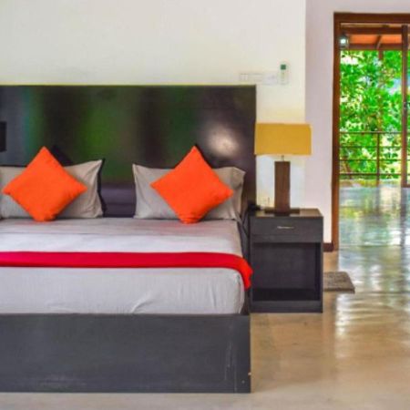 Aqua Exotica Wellness Retreat Hotel Gampola Ngoại thất bức ảnh